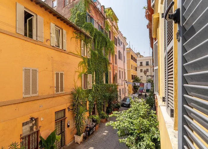 Domus Leopardo, Typical Trastevere Flat In Center Apartment *